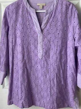 Appleseed’s Lavender Eyelet Top Size large Cotton